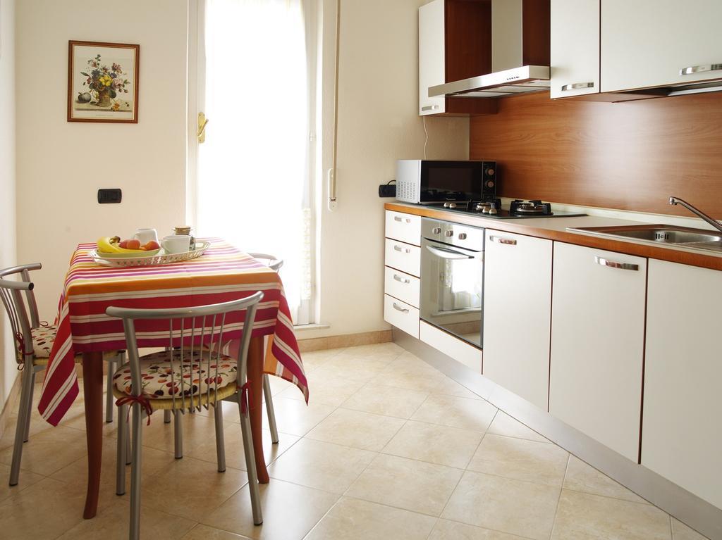 Апартаменты Legnano Attic Кави-ди-Лаванья Экстерьер фото